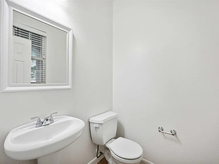 4322 Richland Chambers Ln — Photo 20
