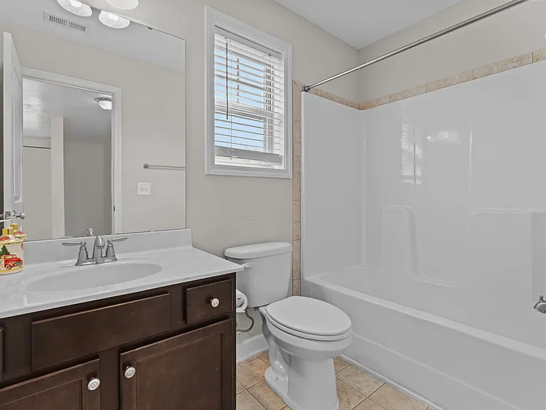 154 Blue Bay — Photo 29