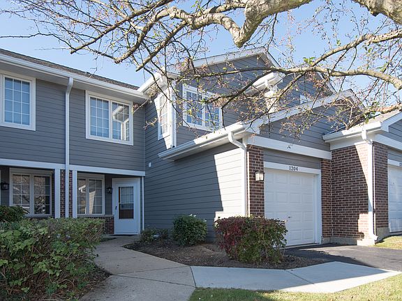 2nd image of 1204 S Parkside Dr