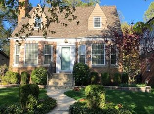 807 S Home Ave, Park Ridge, IL 60068