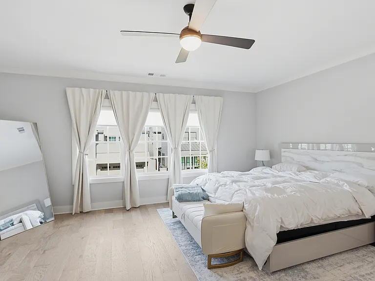 1000 Fendley St #1 — Photo 20