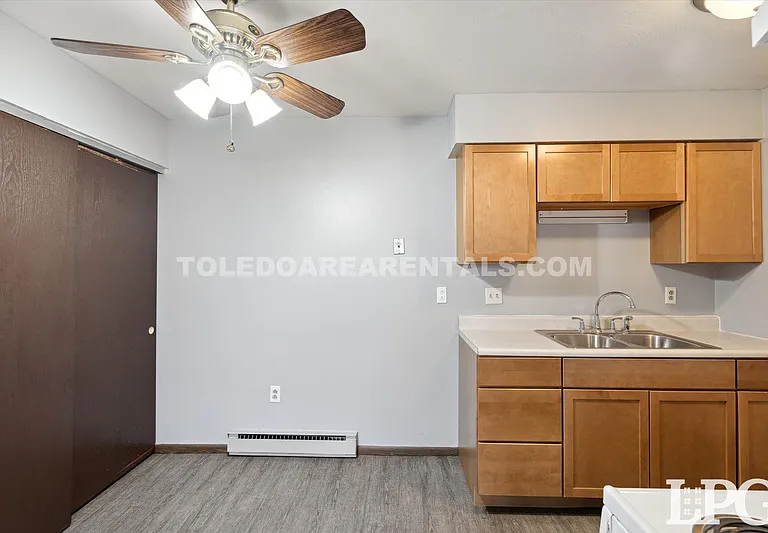 6018 Secor Rd #15 — Photo 11
