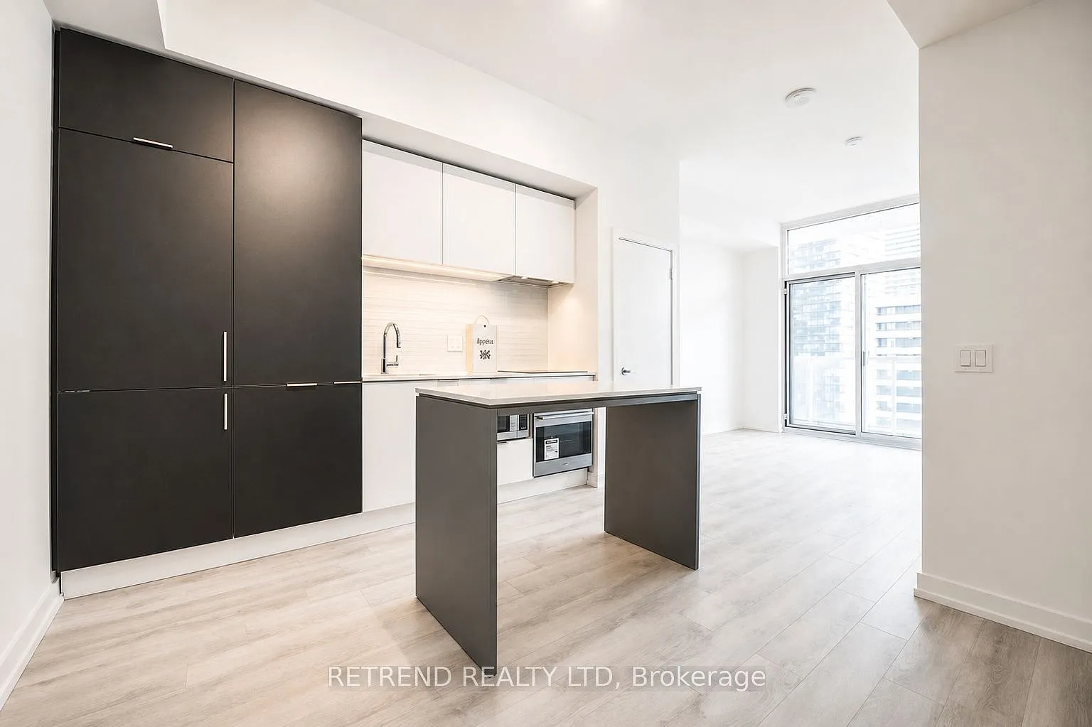 1 bed, $2,200 — Photo 2
