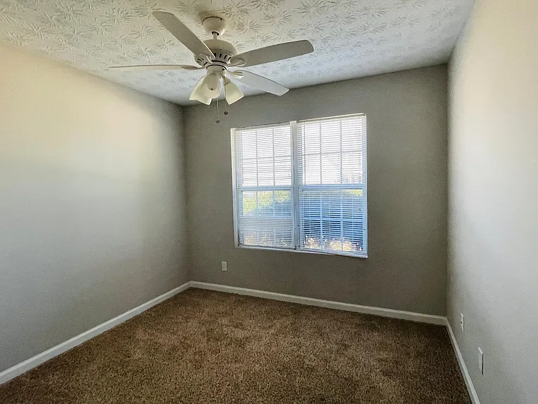 3142 Sentinel Cir — Photo 14