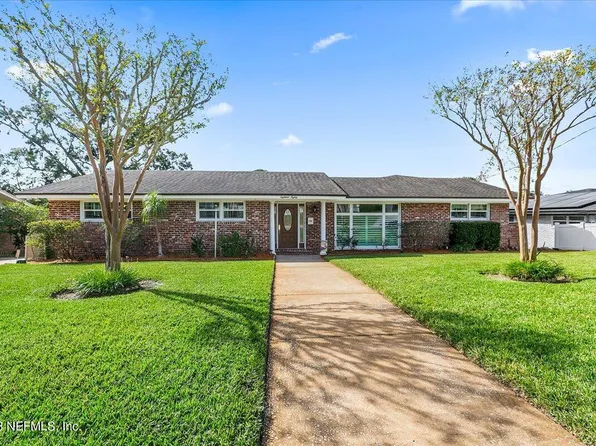 1880 SUNNYMEADE Drive, Jacksonville, FL 32211