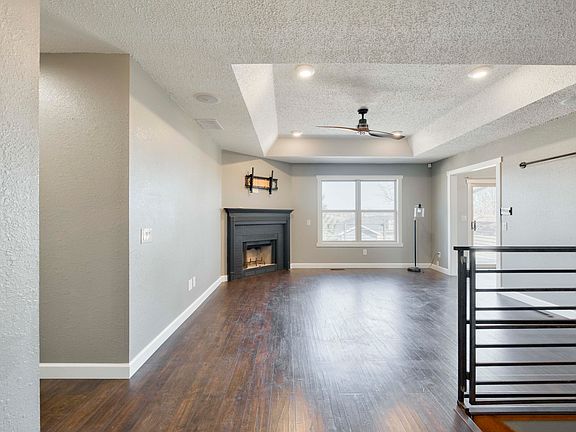 3rd image of 3789 W Overland Street