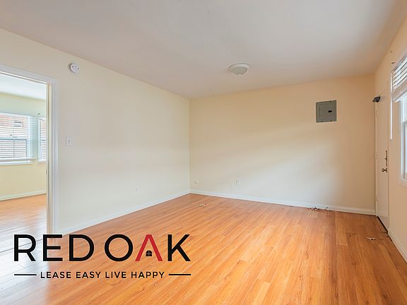 5th image of 615 1/4 N Rossmore Ave #308