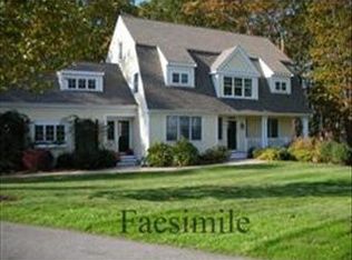4 Eagles Nest Ln, Boxford, MA 01921