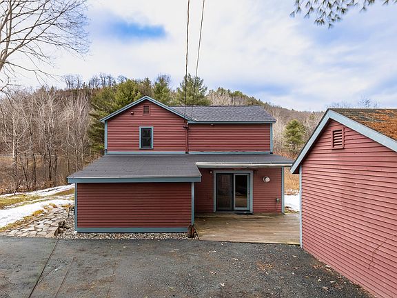 2nd image of 15 Melview Ridge