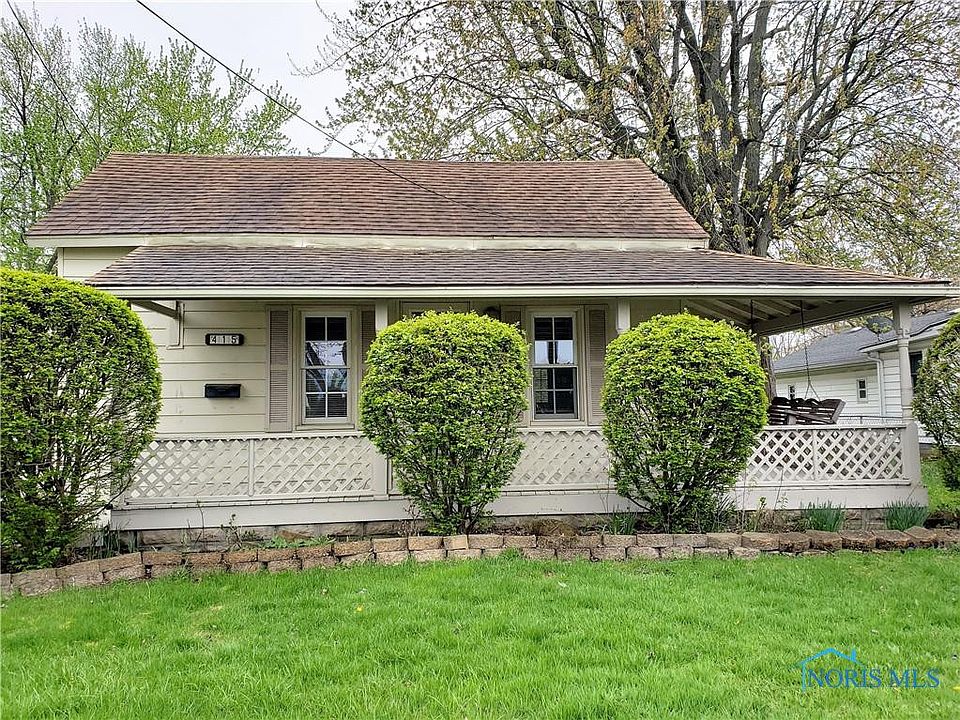 1st image of 415 Conneaut Ave