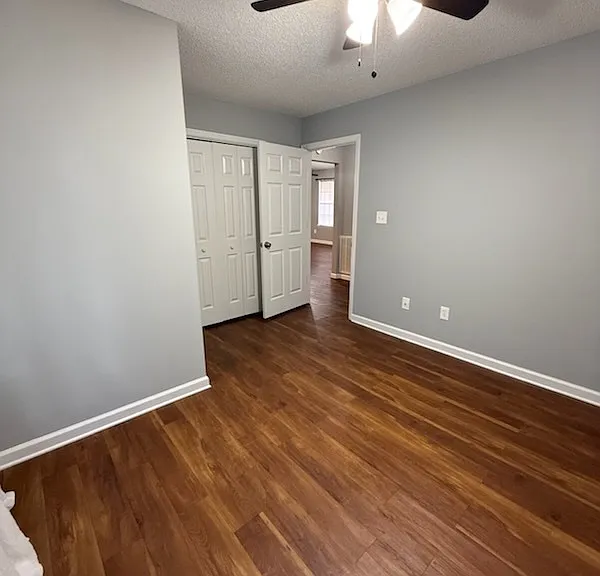 200 Brookdale Dr — Photo 6