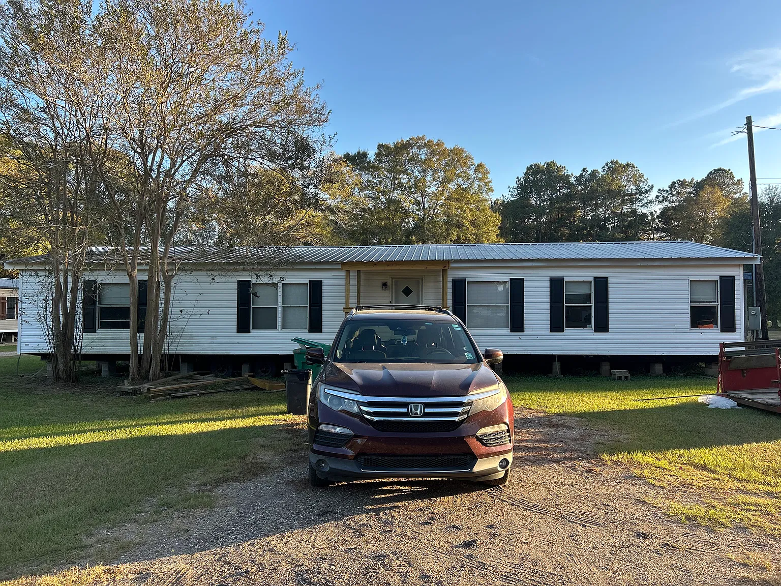3 bed, 1965 sqft, $1,650 — Photo 1