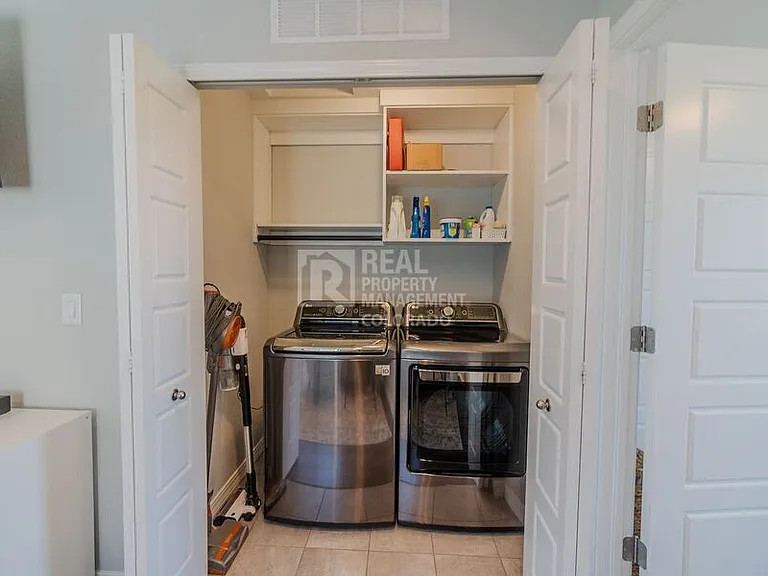 4121 Tree Creek Trl — Photo 16