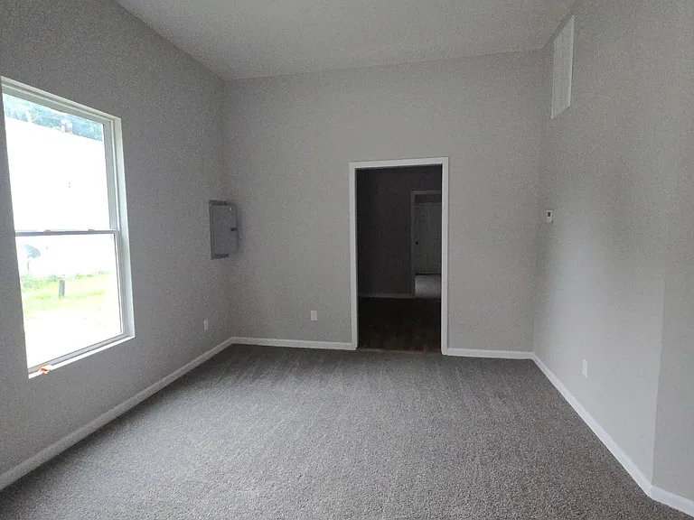 32 W Cooper St #A — Photo 4