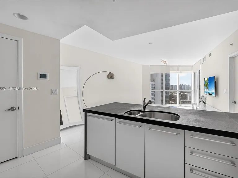 18201 Collins Ave #2008 — Photo 14