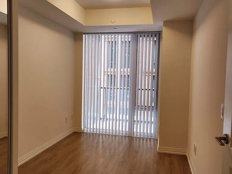 8 Widmer St #704 — Photo 8