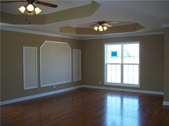 2nd image of 1056 Chardea Dr
