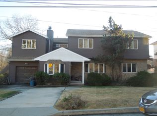 470 Saint George Rd, Staten Island, NY 10306