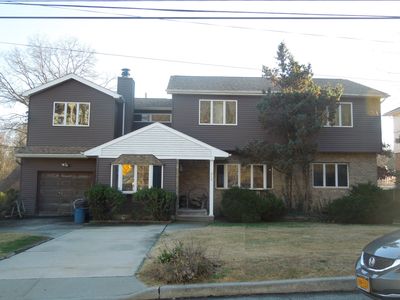 470 Saint George Rd, Staten Island, NY, 10306