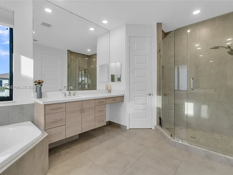 10890 Shore St — Photo 25