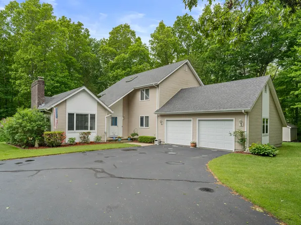 21 Corrina Lane, Salem, CT 06420