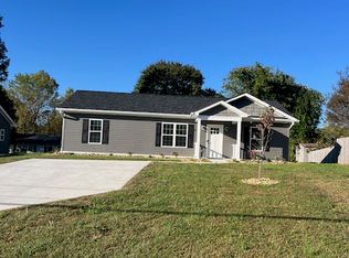 1248 Norwood St NW, Lenoir, NC 28645