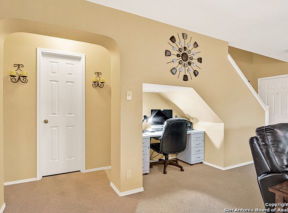 5th image of 6718 Winterpath Dr