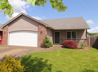 1426 River Oak Rd, Independence, OR 97351