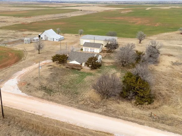 7781 E 760th Rd, Kingfisher, OK 73750