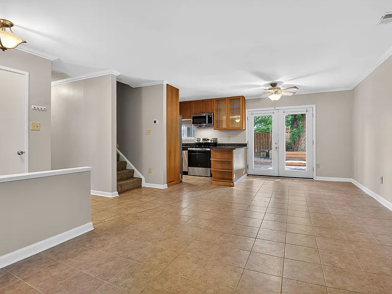 11306 Geddys Ct — Photo 9