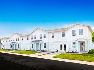 1203 Port Blue Way, Lady Lake, FL 32159