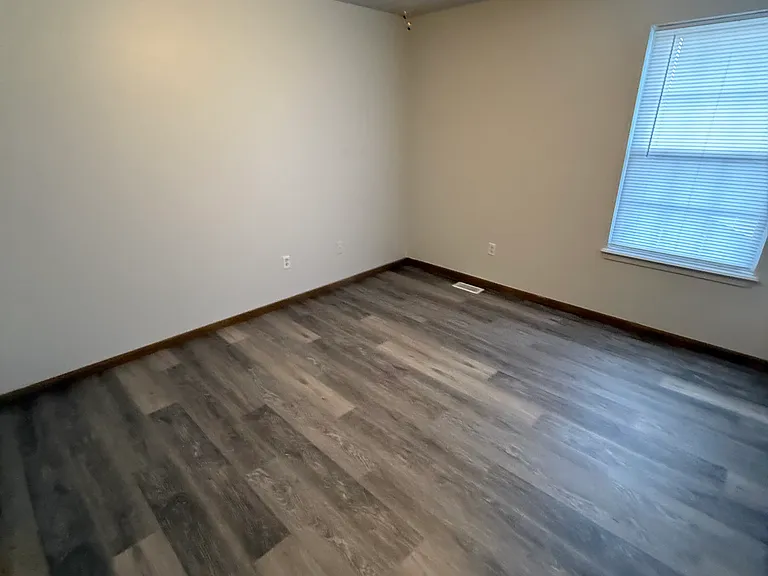 1530 Citadel Dr — Photo 5