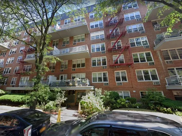 415 Argyle Rd APT 7D, Brooklyn, NY 11218