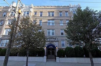 2nd image of 282 Magnolia Ave APT 16