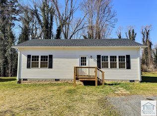 1624 Stultz Rd, Martinsville, VA 24112