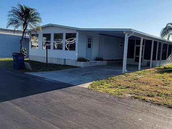 161 W Hampton Dr, Fort Myers, FL 33908