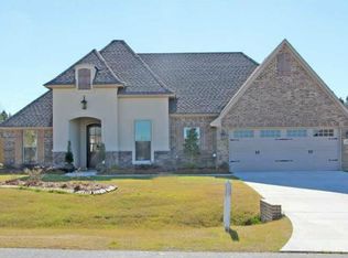 6805 Woolworth, Keithville, LA 71047