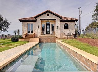 25204 River Rd, Spicewood, TX 78669