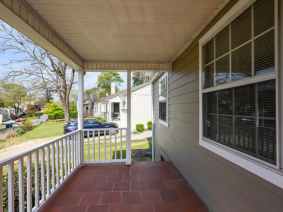 4th image of 46 Edgehill Rd