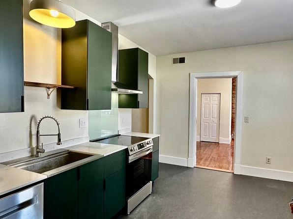 301-307 Elm St #305B
