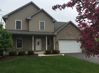 1555 Galway Ct, Aurora, IL 60505