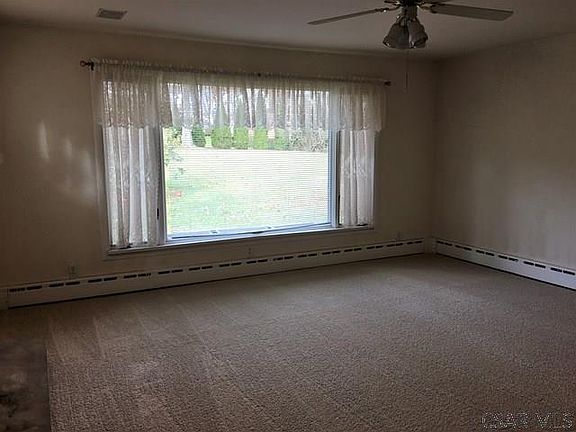 3rd image of 1032 Omar Dr