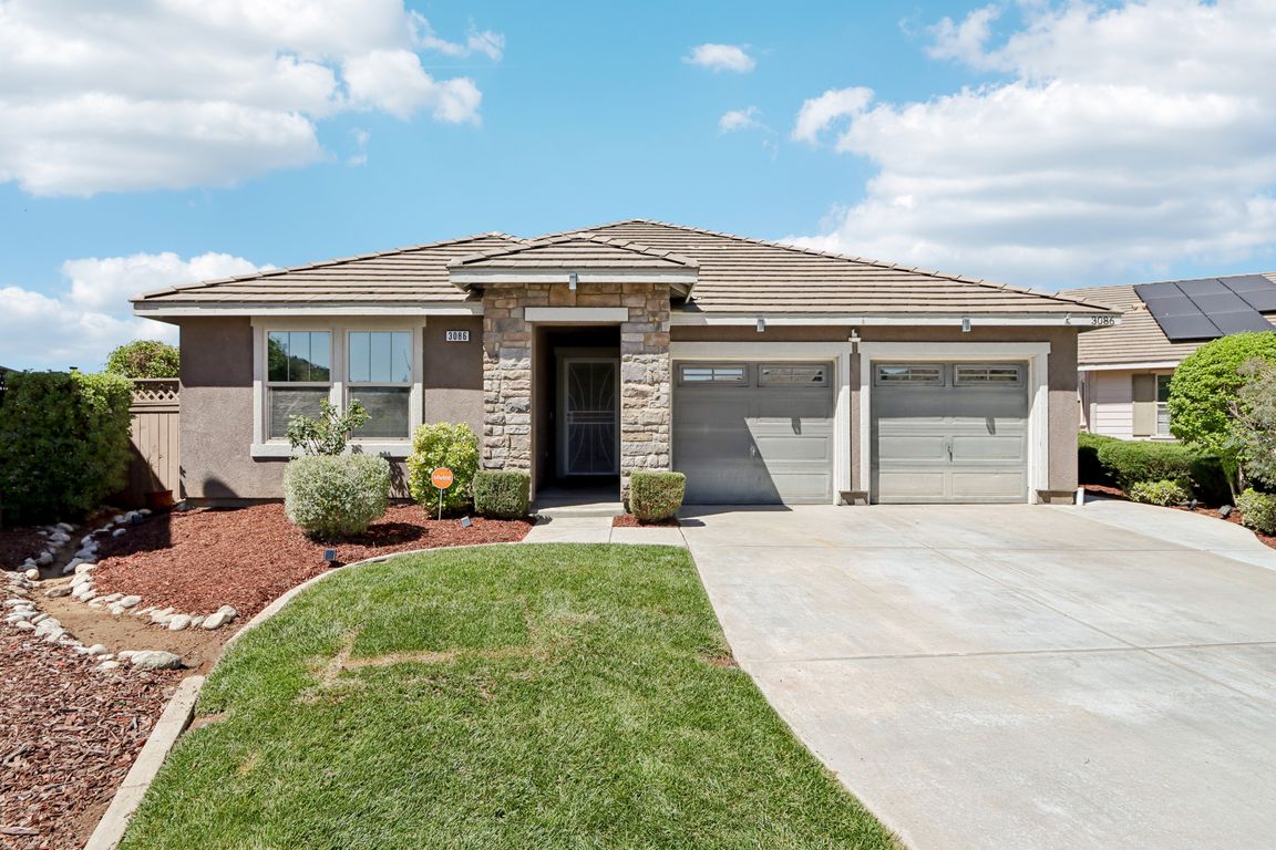 Hawthorne Rd-S2803-001.jpg