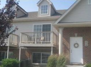 283C Par Five Dr, Dekalb, IL 60115