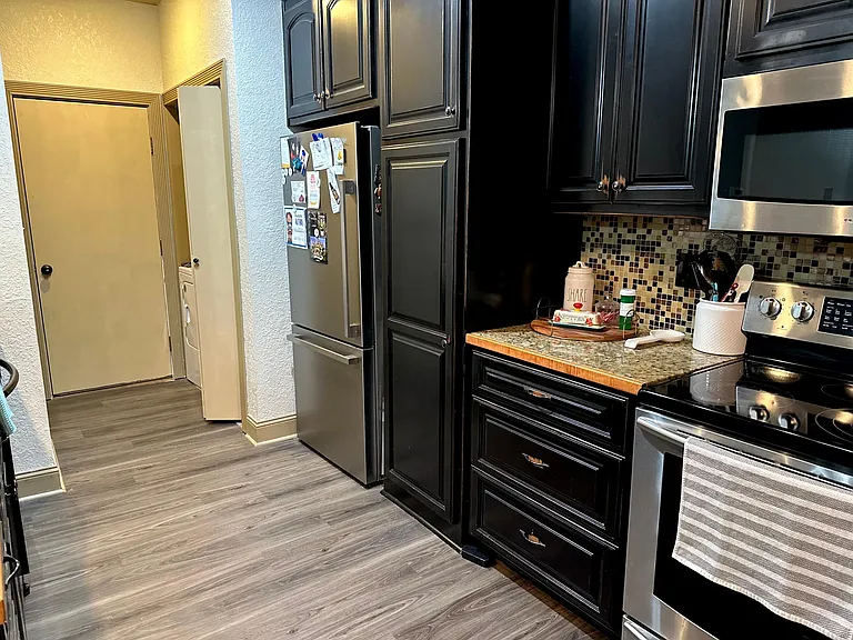539541 NW Fieldcrest Dr #541 — Photo 6