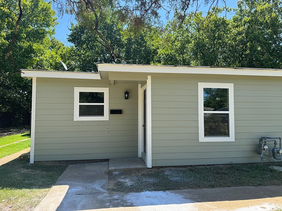 1st image of 2226 David Dr