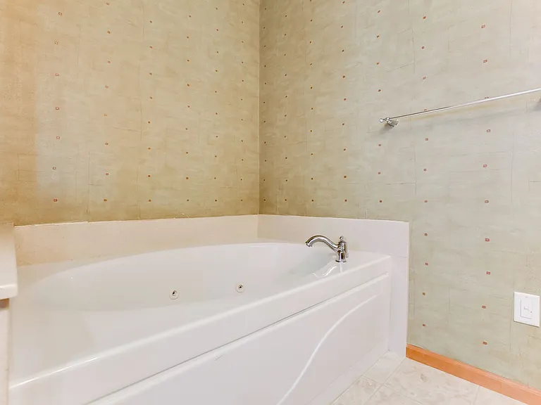 3331 Cherry Ln #D — Photo 28