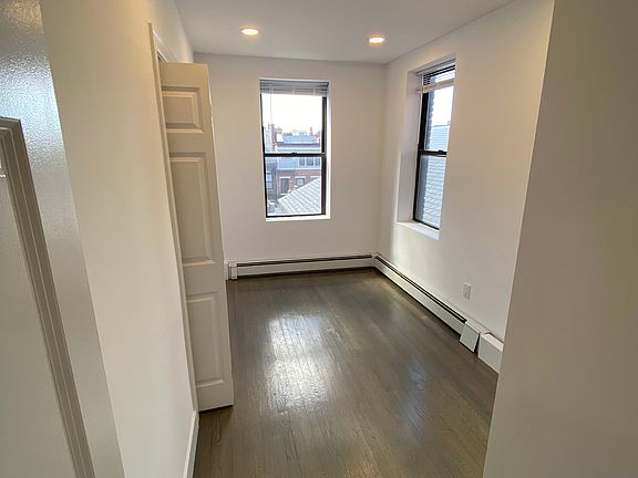 4th image of 43 Joy St #8