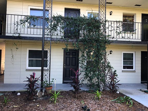 2nd image of 2808 W Azeele St Unit 106