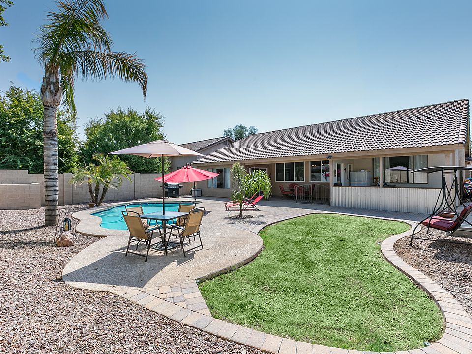 1st image of 4020 W Escuda Dr